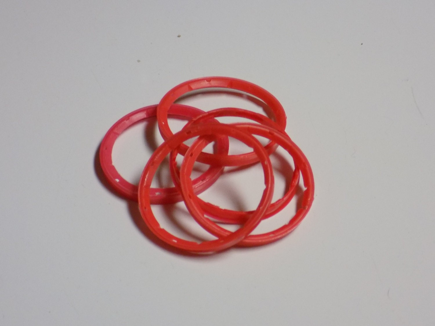 25 Large Red Plastic Soda Bottle Rings/Safety Seals