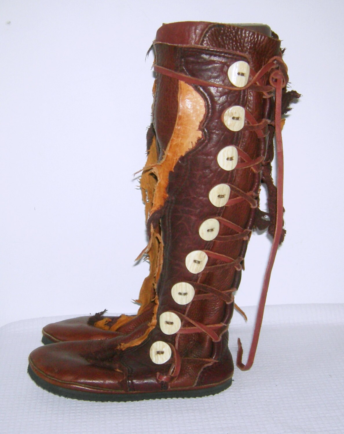 FOOTLOOSE Moccasin Boots Aspen Buffalo Skin Leather