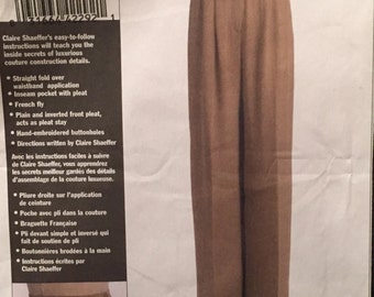 Vogue Claire Shaeffer's Custom Couture Collection Misses/Misses Petite Trousers/Pants w Front Pleats & Side Pockets Size 6-12 Pattern V8498