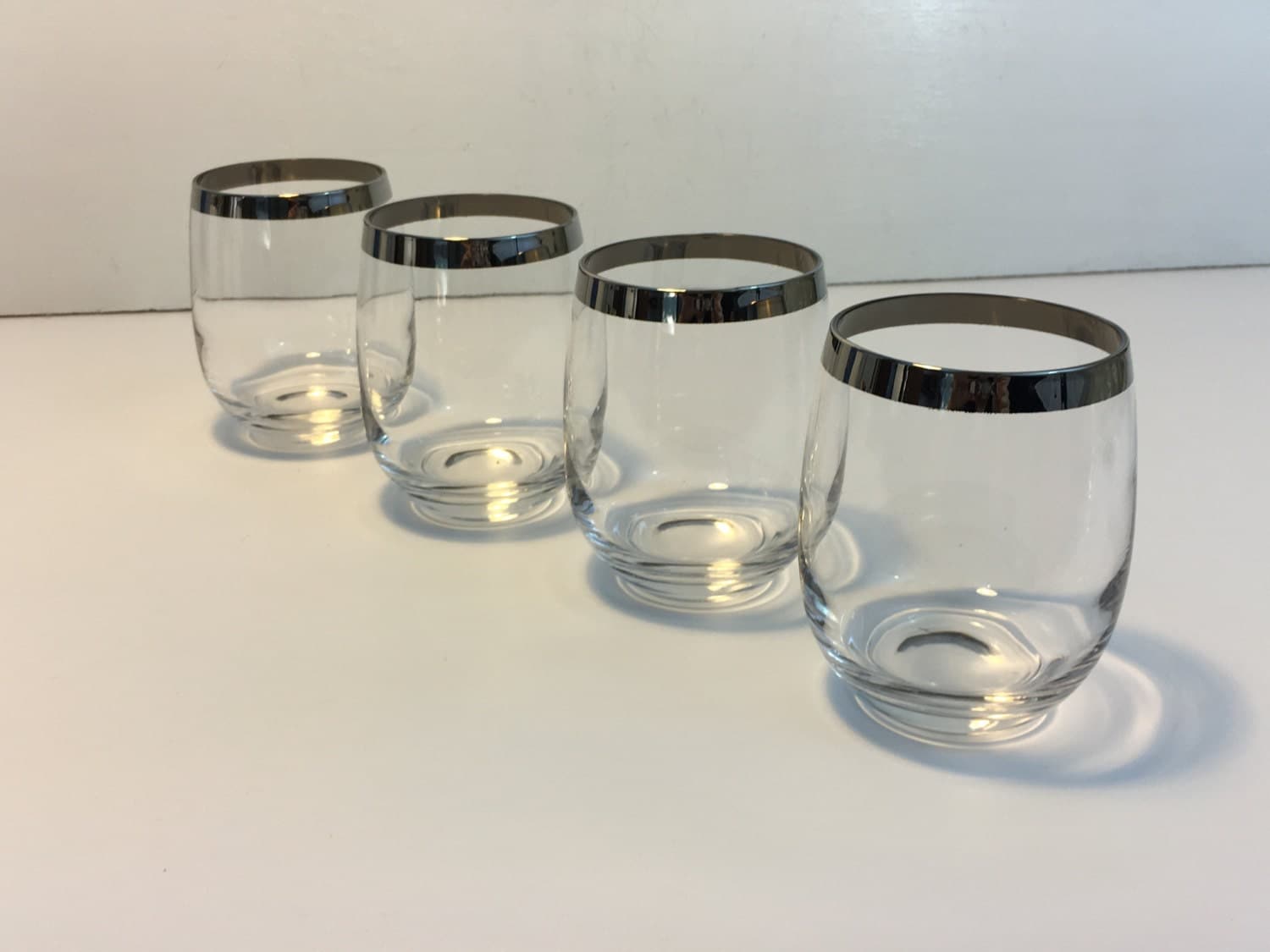 Set of 4 Tall Roly Poly Mad Men Silver Rim Drinking Glasses Vintage