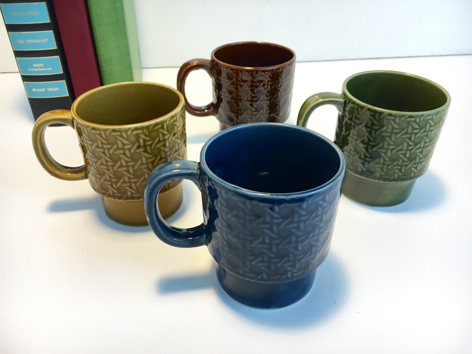 Set of 4 Stacking / Stackable Coffee / Tea Mugs / Cups Geometric