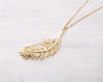 Golden feather necklace