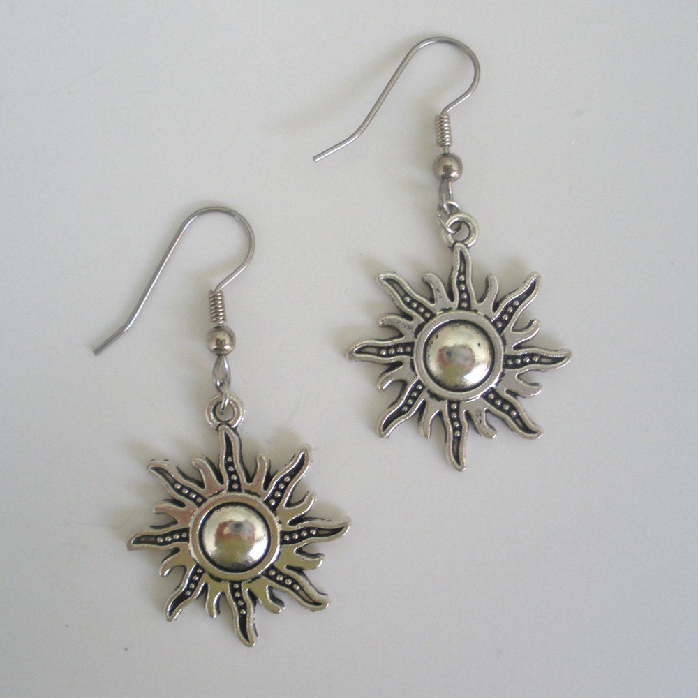 Sun Earrings/ Silver Sun Earrings/ Sun Charm Earrings/ Sun
