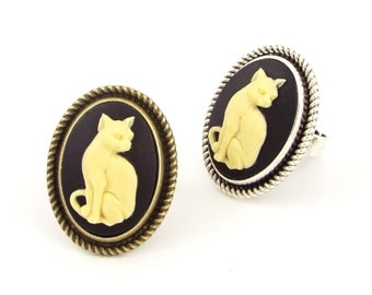 Cameo Cat Ring Gothic Halloween Jewelry - Bronze or Silver Tone, Black & Cream