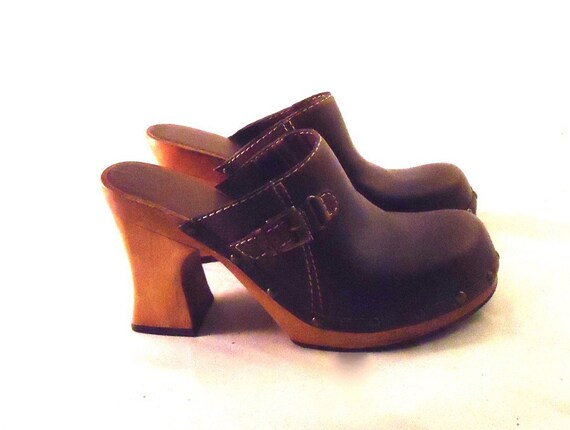 Vintage 80s Clogs Wooden Platforms Oxblood Leather Closed Toe