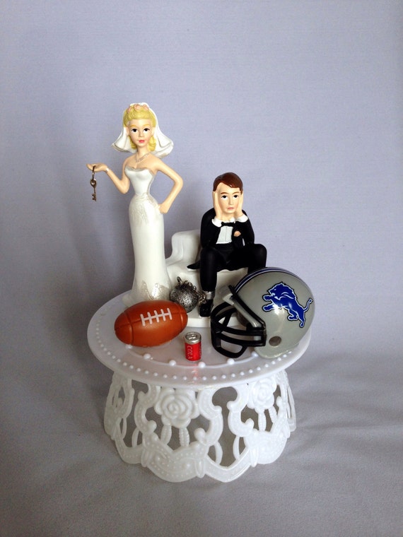 Funny Wedding Cake Topper Bride and Groom by CreationsByDhyani
