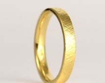 mens yellow florentine wedding ring