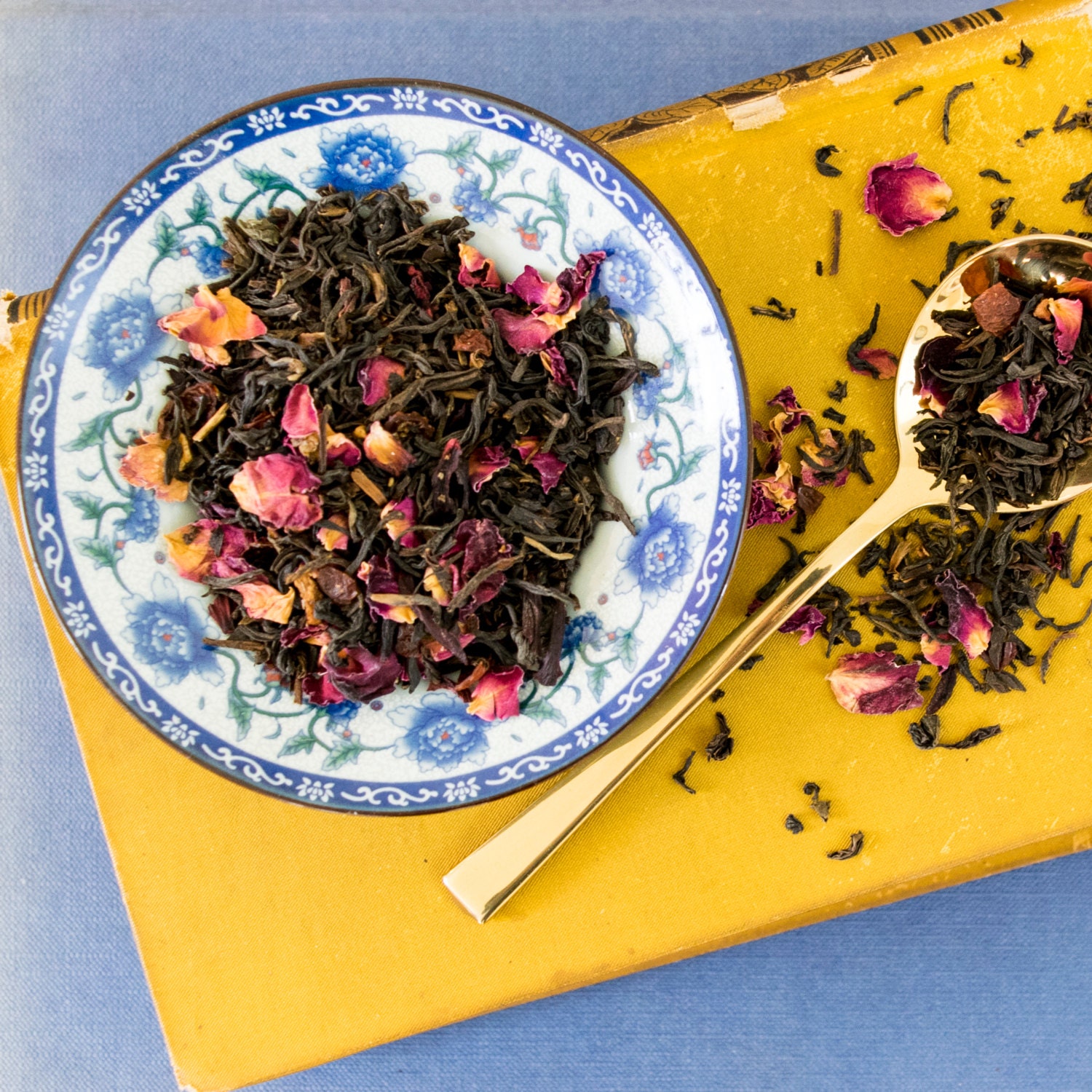 Black Tea Blend / Blackberry fruit Black Tea / Loose Leaf Tea