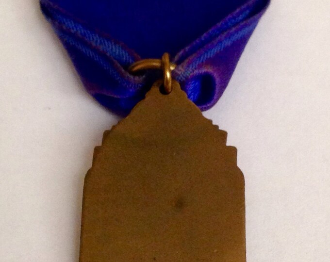 Storewide 25% Off SALE Vintage Bronze Tone Ohio's Music Educational Association Band Award Pin Featuring Purple Silk Style Banner Storewide 25% Off SALE Vintage Bronze Tone Ohio's Music Educational Association Band Award Pin Featuring Purple Silk Style Banner