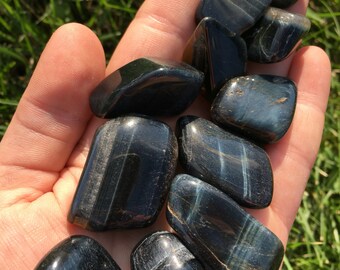 Blue Tigers Eye Crystal - Hawk Eye tumbled gemstone - healing crystal - Tiger Eye tumbled - chakra - healing crystal gemstone - hawks eye