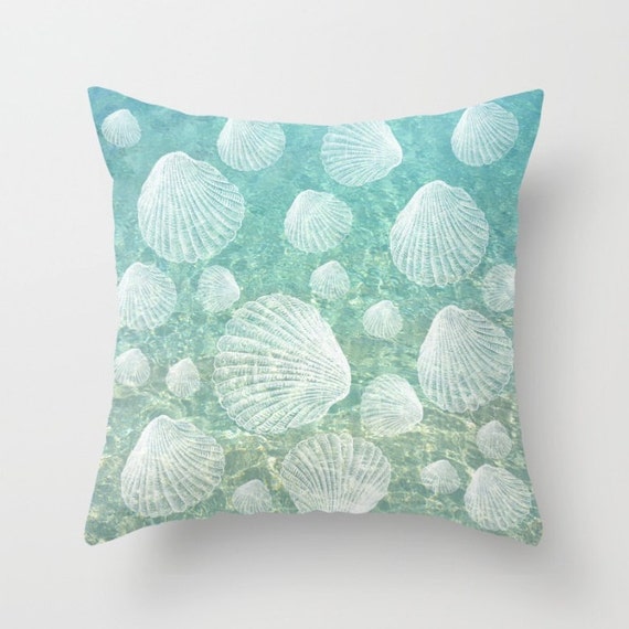 Decorative Throw Pillow Cover Different sizes to Choose