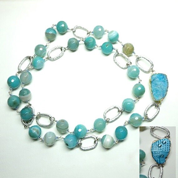 Semi-precious blue beryl gemstone beads with metal oval chain