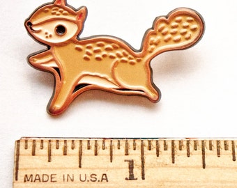 Enamel pin, SQUIRREL PIN, squirrel enamel pin, backpack pins, animal enamel pin, flying squirrel, kawaii enamel pins, lapel pin cute gift