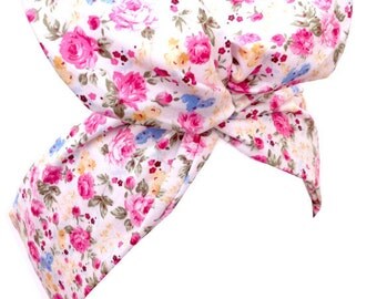 White Vintage Floral Print - Pin up wire headband - hair wrap