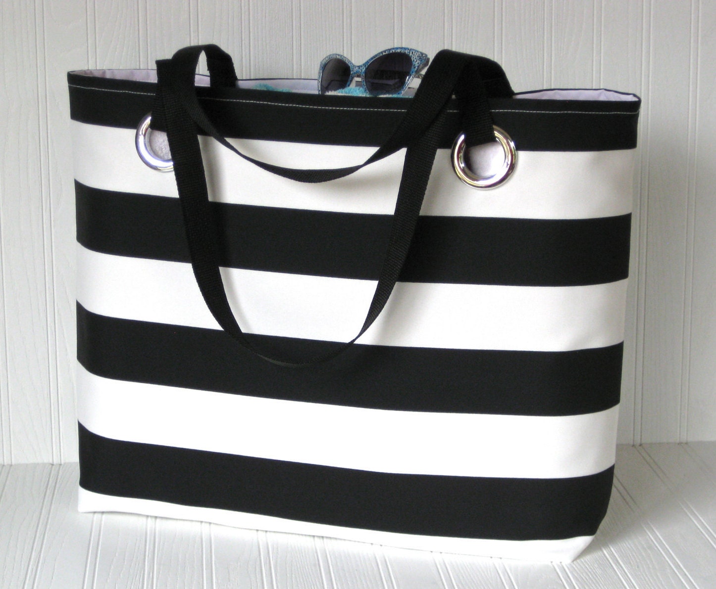Beach Bag/Extra Large Tote/Black and White by maggieanns on Etsy