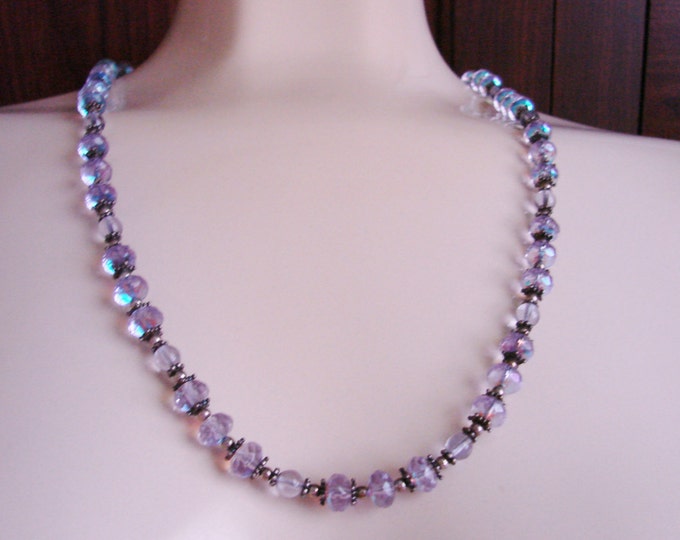 Amethyst Crystal Glass Bead Necklace / Amethyst to Light Blue Crystal / Vintage Jewelry / Jewellery