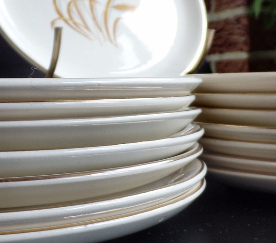 Golden Wheat Salad Plate Homer Laughlin 7 3/8 Plate 22k Gold