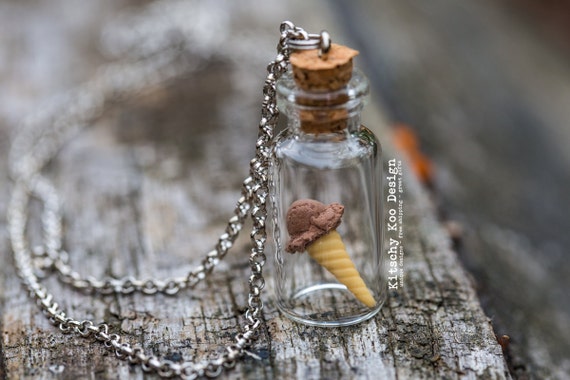 FREE SHIPPING - Chocolate Fudge Ice Cream Necklace - Miniature Food Jewellery - Miniature Dessert - Ice-cream - Jewelry