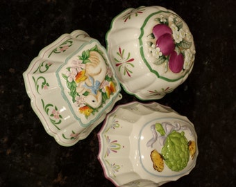 Three (3) LE CORDON BLEU c.1986 Kitchenware, Jell-o Jelly Kitchen Molds ~ The Franklin Mint~ Plums, Lamb, Artichoke