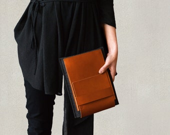 iPad Mini case /kindle Oasis/ kindle Voyage/ kindle Paperwhite/ case carry-all slim case tan italian leather dark grey merino wool felt