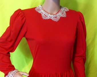 1980s Red Dress w/Lace Collar, S