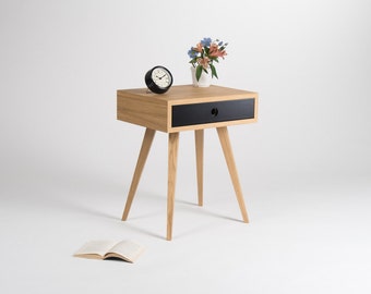 Nightstands, night stands, bedroom furniture, bedside tables, bed side tables, bedside cabinets, bed side cabinets