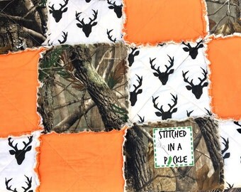 Camo blanket, buck rag quilt, realtree camo, gifts for him, camo blanket, hunting blanket, hunter quilt, camo quilt, fathers day camo gift