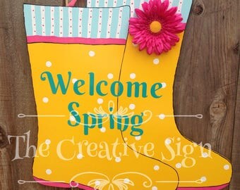 Welcome Spring, Door Hanger, Rain Boots, Spring Decor, Door Decor, Spring Door Hanger, Polka Dot Rain Boots, Gerbrea Daisy