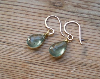 Raw Aquamarine earrings / untreated aquamarine / Aquamarine jewelry / Natural Aquamarine