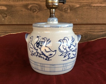 Sale! LOUISVILLE STONEWARE "Gaggle Of Geese" LAMP!