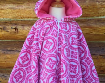 Fleece poncho, fleece riding hood, pink medallions riding hood sized for four year old