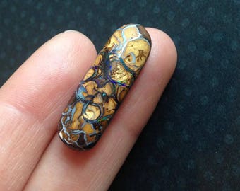 BOULDER OPAL Koroit -natural opal Boulder-100%natural