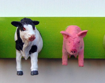 Green Farm Animals Coat/Key/Jewellery/Clothes/Lead Hook - Free UK P&P