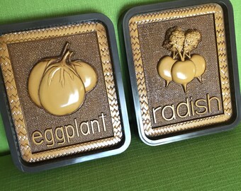 Vintage 70s Syroco Eggplant and Radish Plastic Wall Hangings/Decor