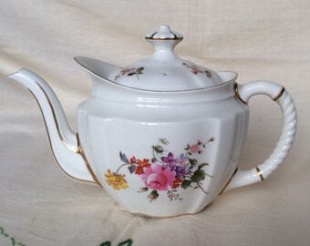 Royal Crown Derby "Derby Posies " Antique Teapot-Afternoon Tea-Fine English Bone China-gift for her-Gift-Teapot Collector-Made in England