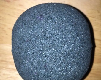 Black Like My Soul | Customizable scent Bath Bomb | Black Bath Bomb | 7.5 ounces