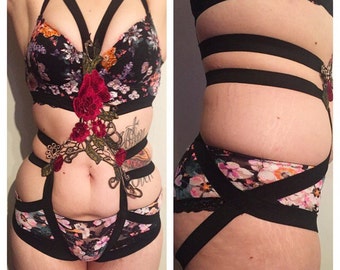 Audrey body harness