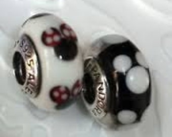 Disney Pandora Charms Mickey and Minnie Classic Murano Glass Bead Christmas Gift Set