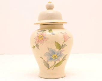 Vintage Ginger Jar, Floral Jar, Stash Jar, Made in Japan, Jar with Lid, Floral Ginger Jar, Retro Decor, Decorative Urn, Asian Decor, Urn