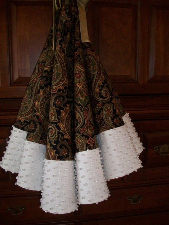 58 black paisley and white hand beaded reversible 58 black paisley and white hand beaded reversible