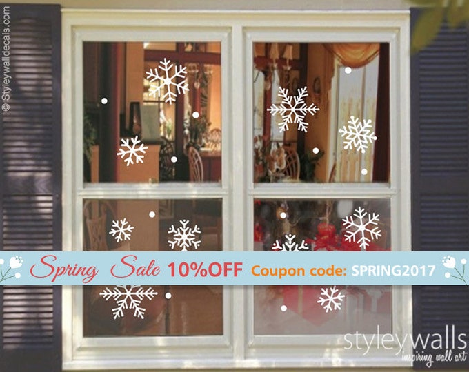 Snow Flakes Wall Decal, Holidays Wall Decal, SnowFlakes Sticker, Christmas Wall Decal, Window Decoration Wall Decal, Christmas Decor
