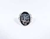 Vintage 1980's Gothic Style Lion Crest Black inlay Men's Ring