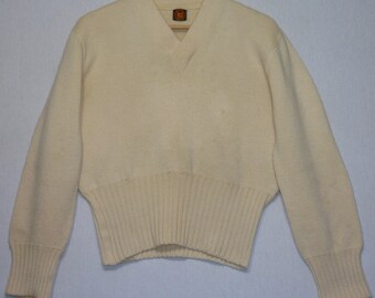 1940s Sweater / S - M / V Neck / 40s Sweater / Varsity Sweater / Pullover / Cheerleader Sweater / Wool Sweater / Rockabilly / Swing / Cream