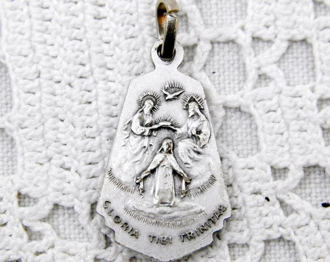 Vintage French Religious Medal of Jesus Christ, Gloria Tibi Trinitas, Our Lord, Religion, Christian, Catholic Jewelry, Rosary, Charm,