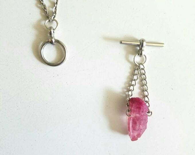 Pink Small Quartz Crystal Dangle Chain Toggle Pendant