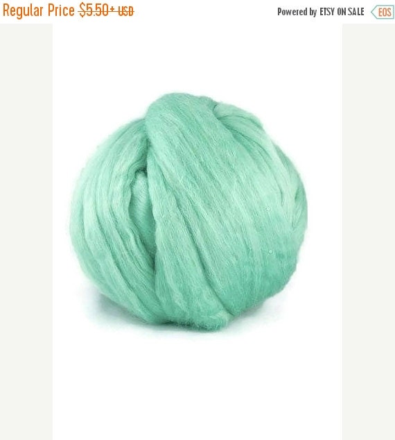 SALE Superfine merino Wool roving 19 microns by DivinityFibers
