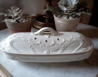 Antique Ceramic Razor Dish, BOCH la Louvière - Belgium. Ironstone. Stone ware dish. Collector's Item. Dating from the 1930s