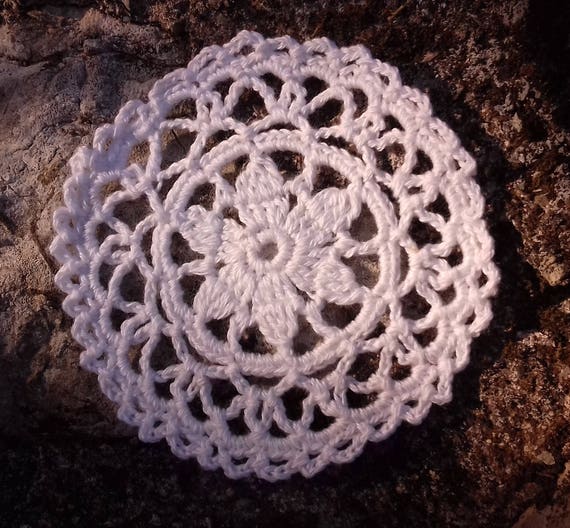 Crochet mini doilies, Crochet gift markers, Gift Labels, Crochet Applique , Irish lace, 3,5 inch