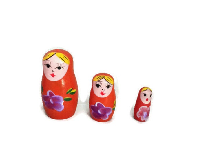 6 Piece Russian Stacking Dolls | Hand Painted Red Nesting Dolls | Matryoshka Doll Teen