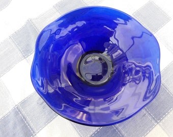 Quality Cobalt Blue Glass Bowl Possibly Bristol